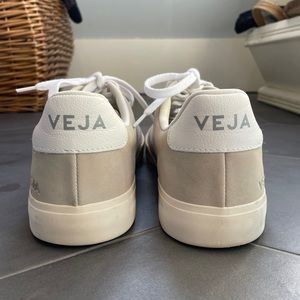 Men’s VEJA leather sneakers ..worn 1x